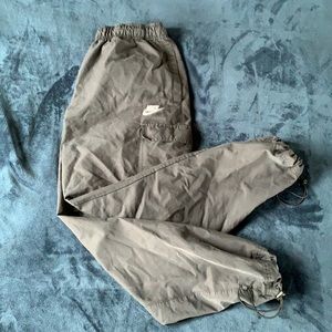 Nike Windbreaker Jogger w Drawstring Ankle